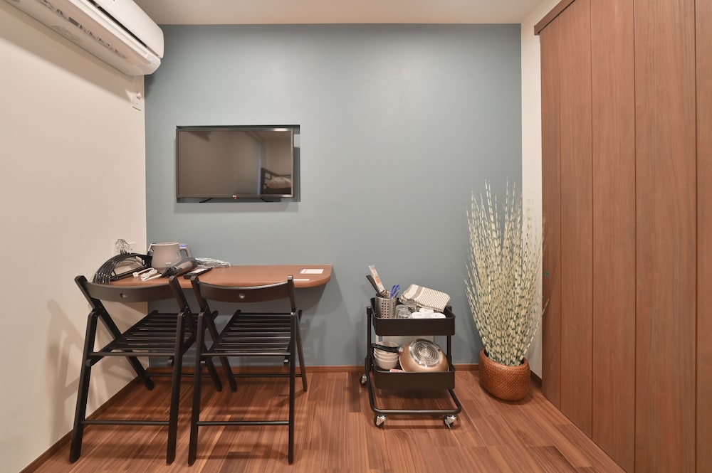 Apartment, Non Smoking (102) photo 1
