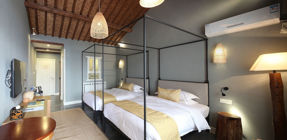 Twin Room with Garden View