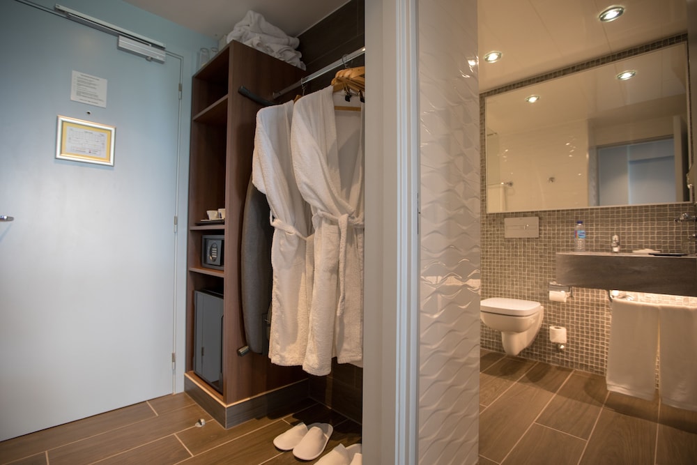 Superior Twin Room - Photo 2