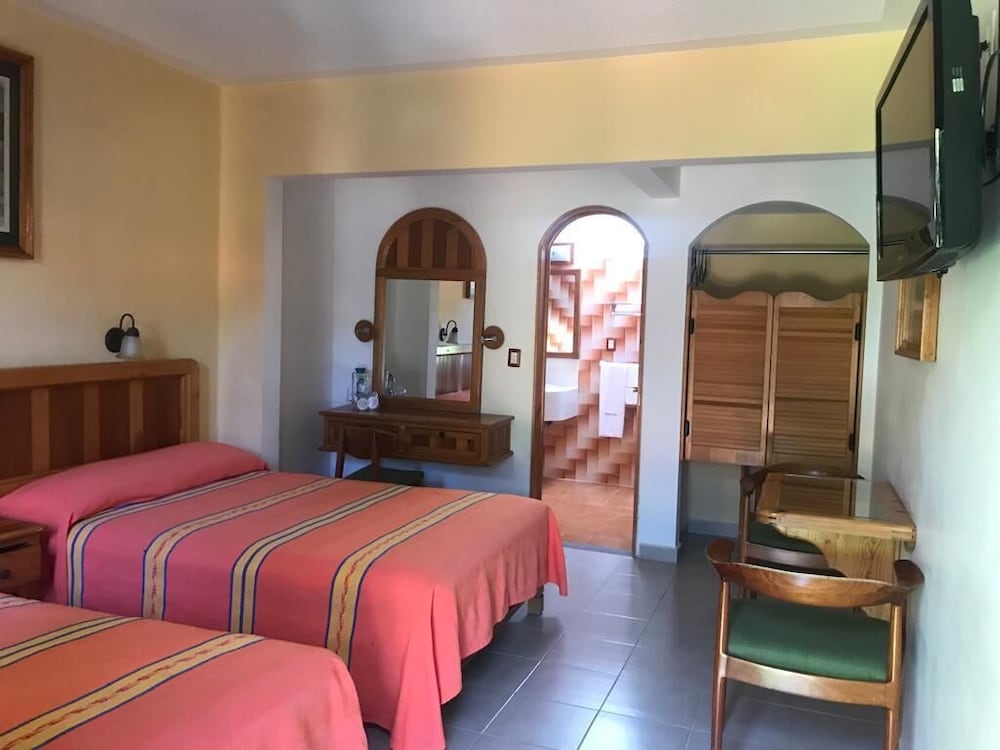 Standard Room photo 1
