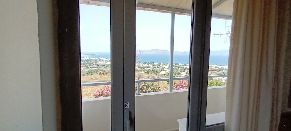 Villa, 2 Bedrooms, Sea View (Giorgos) photo 2