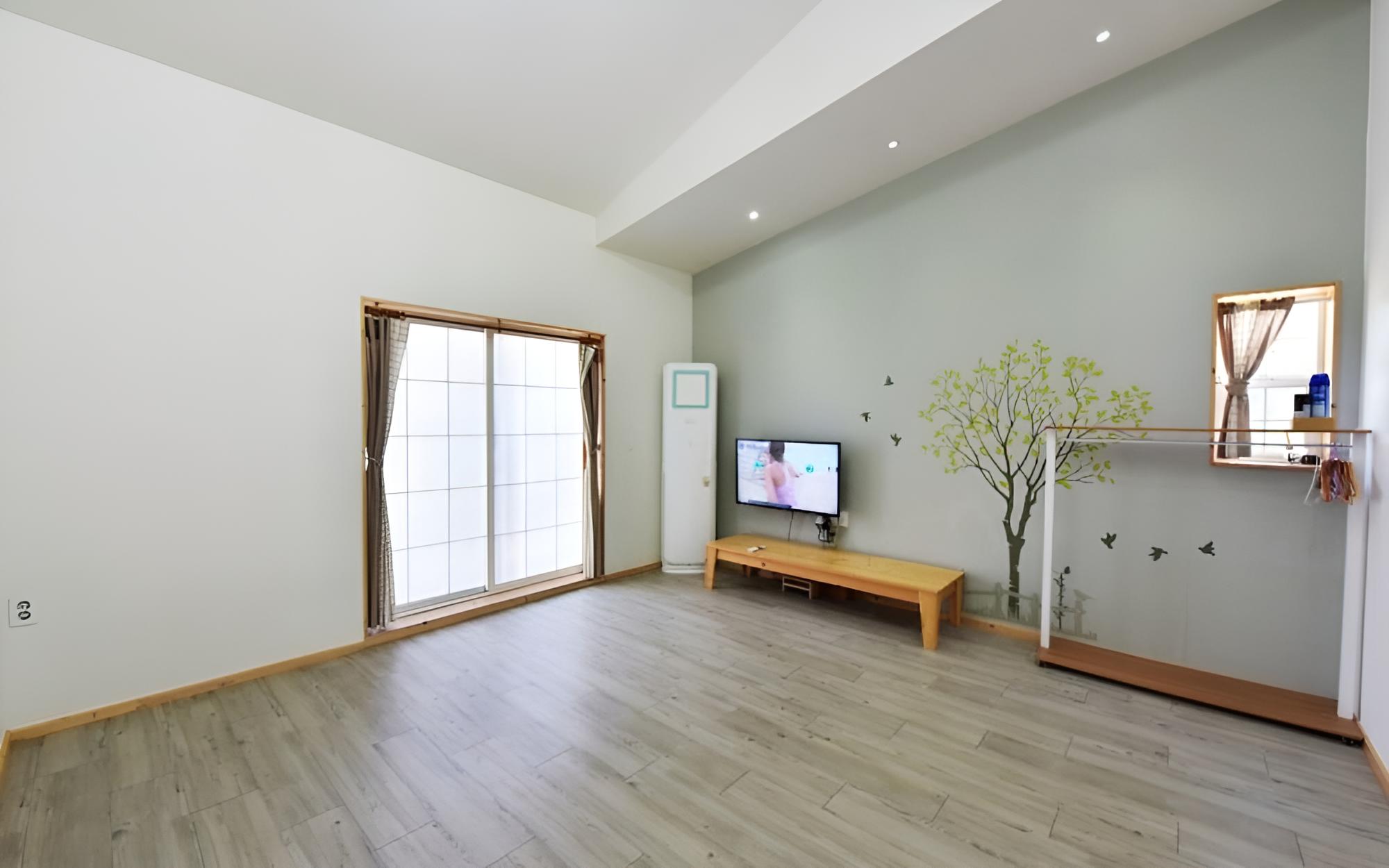 Room (Sheep clouds (Duplex Bed Room))