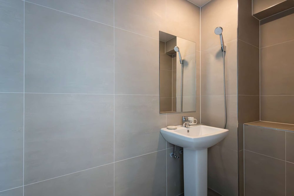 Royal Suite - Photo 25