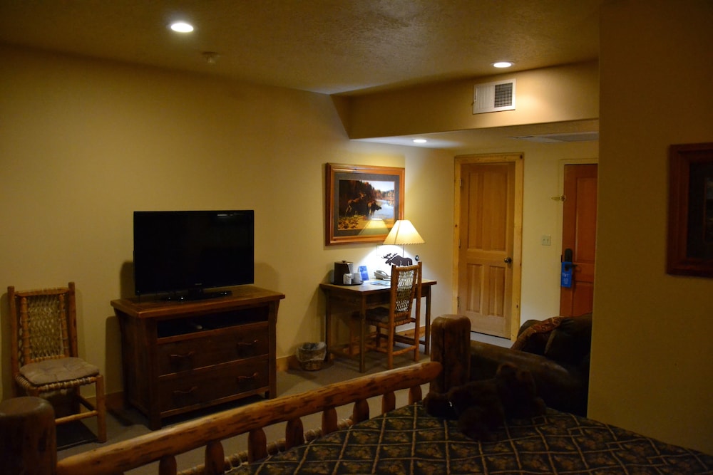 Deluxe King Room (2 guests max) - Photo 4