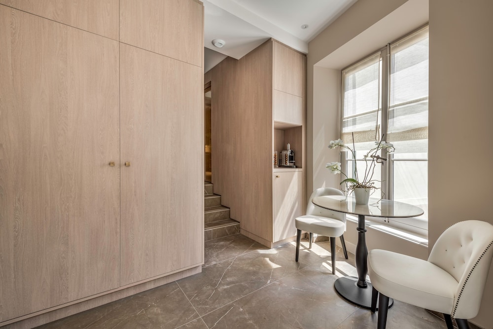 The Suite 40m2 Garden View - Photo 12