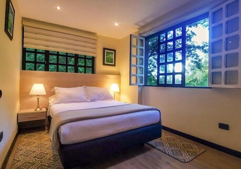 Deluxe Quadruple Room, Garden View photo 1