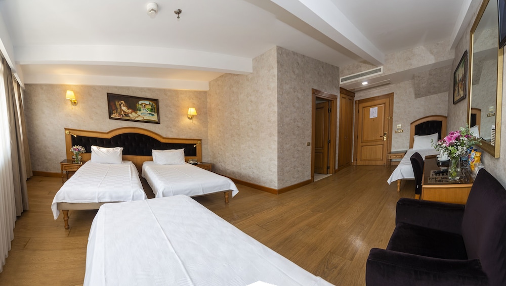 Quadruple Room photo 1