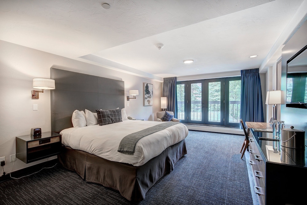 Room, 1 King Bed (Lodge) - Photo 5