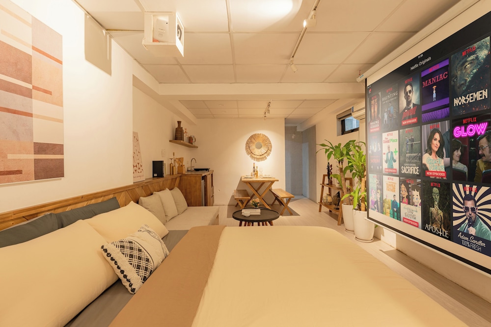 Deluxe Double Room, City View