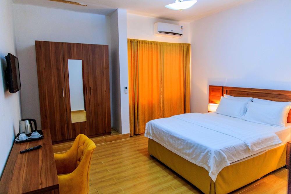 Double Room, 1 Bedroom, Balcony photo 2
