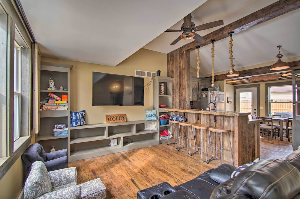House (2 Bedrooms) photo 1