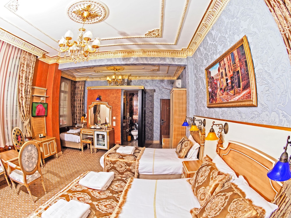 Family Suite photo 3
