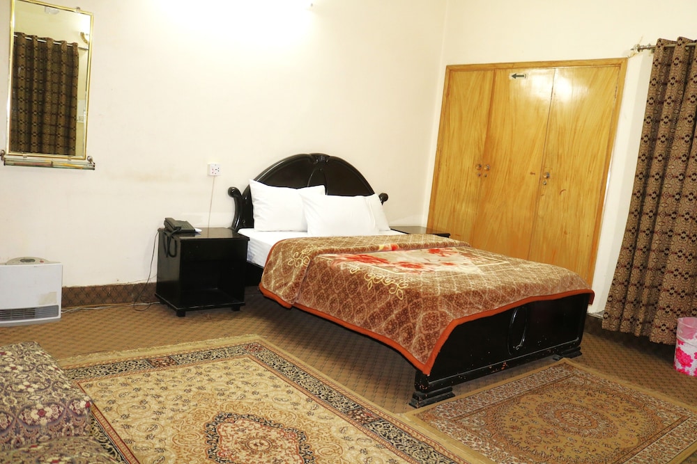 Double Room - Photo 2