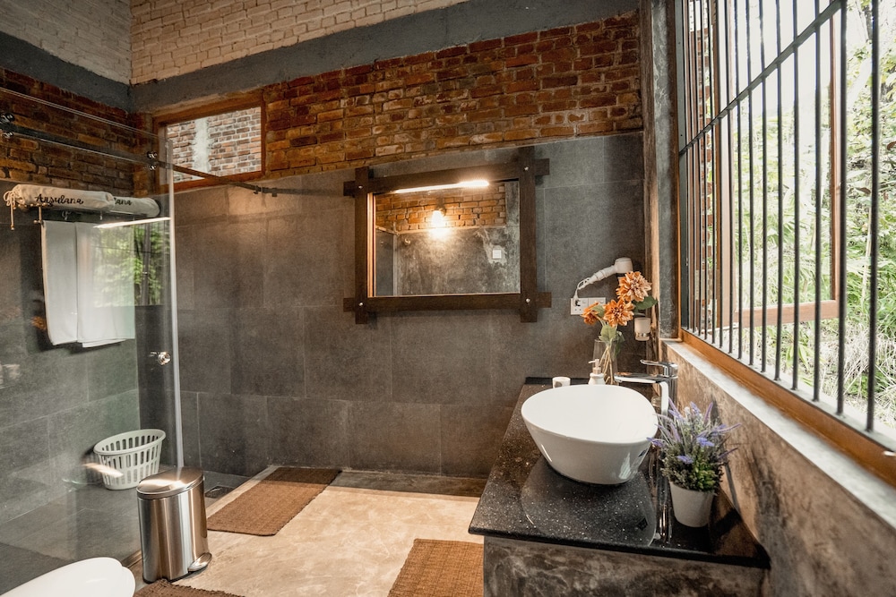 Luxury Villa, 1 Bedroom, River View photo 3