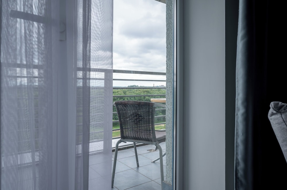 Superior double with Balcony and Park view - Photo 2
