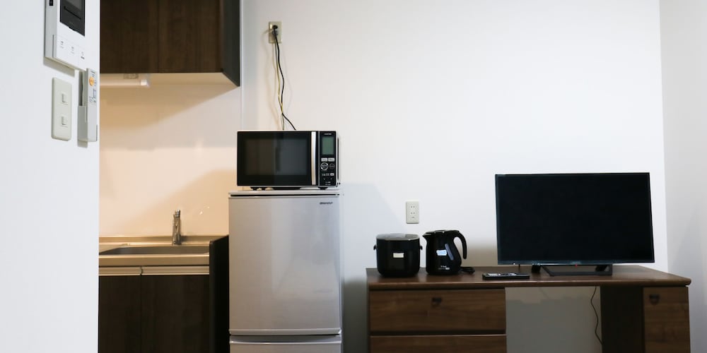 Standard Twin Room, Non Smoking - Photo 10
