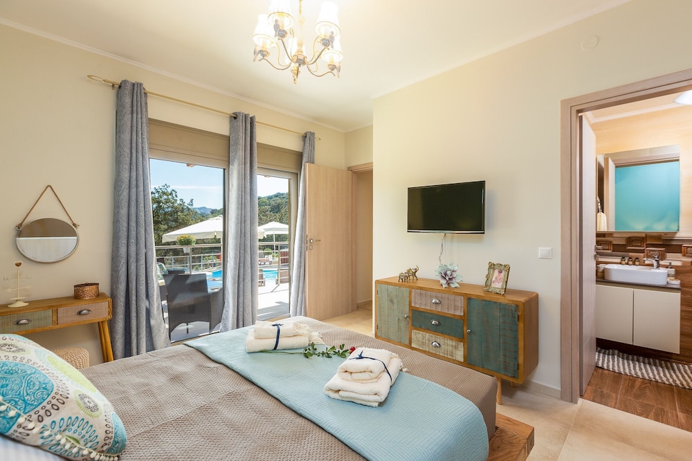 Family Villa, 4 Bedrooms, Private Pool
