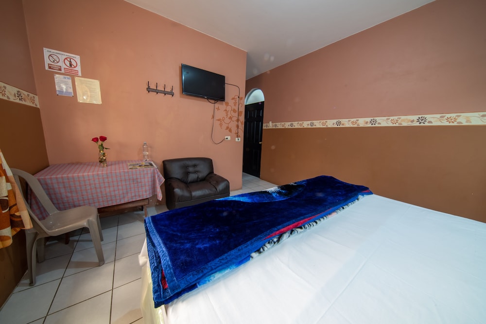 Basic Single Room photo 3