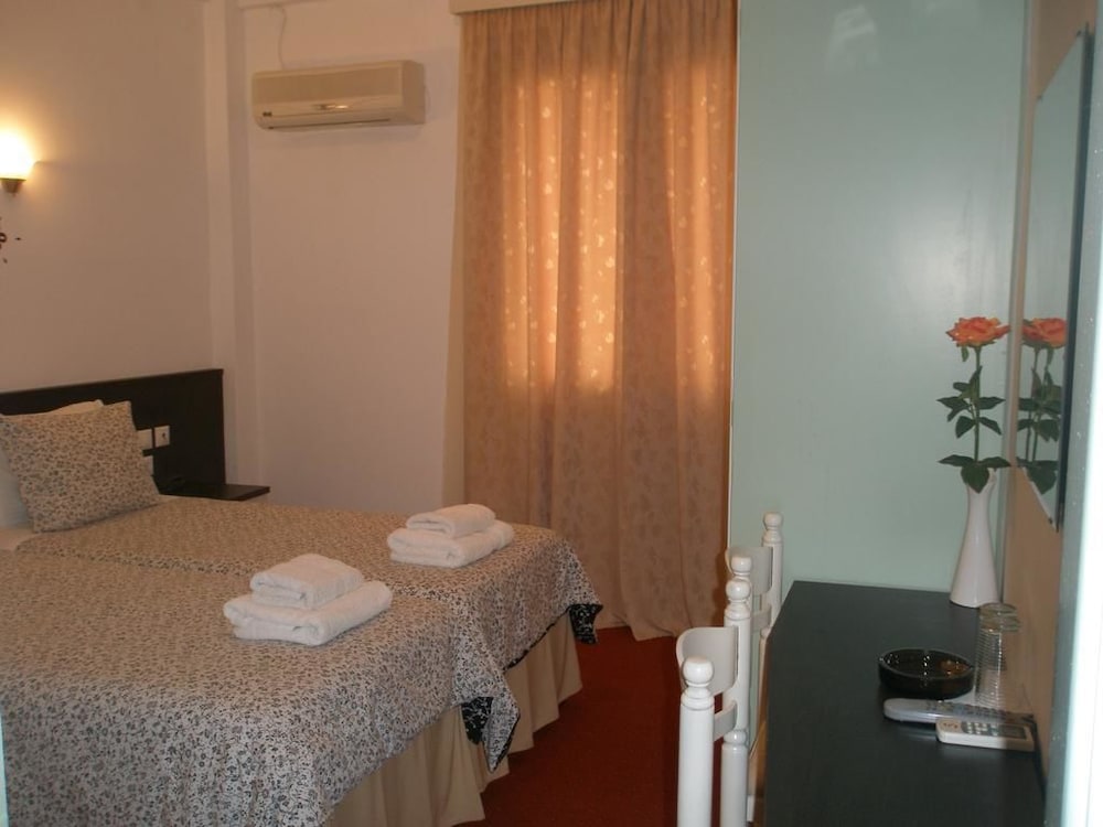 Double or Twin Room photo 1