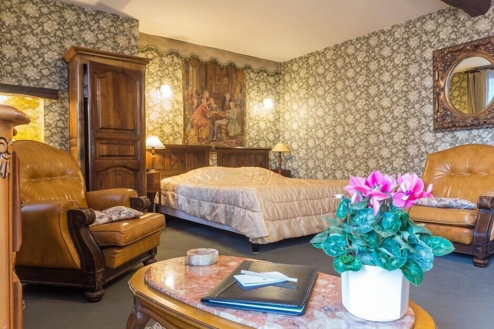 Chambre deluxe avec 1 lit double extra-long côté jardin photo 1