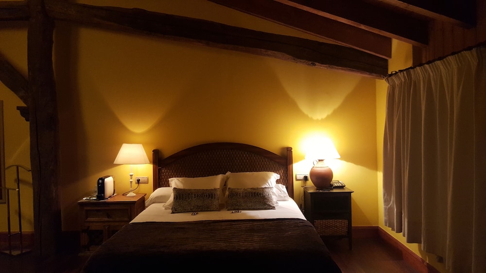 Superior Double Room, 1 Queen Bed photo 2
