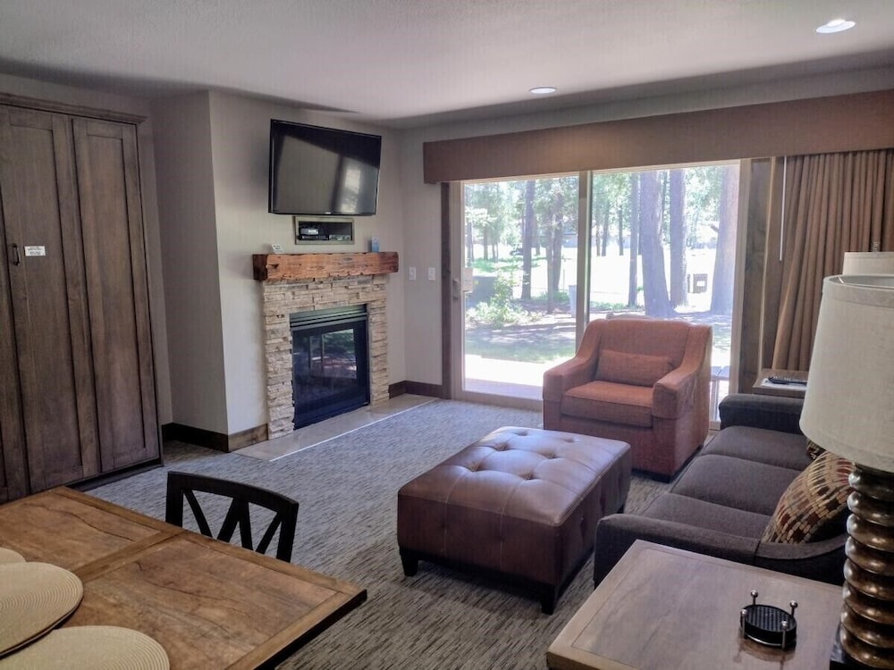 One Bedroom photo 3