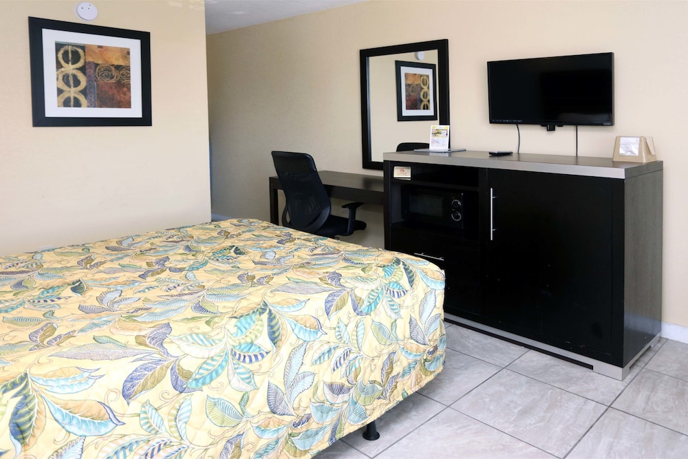 Standard Room, 1 Double Bed photo 2