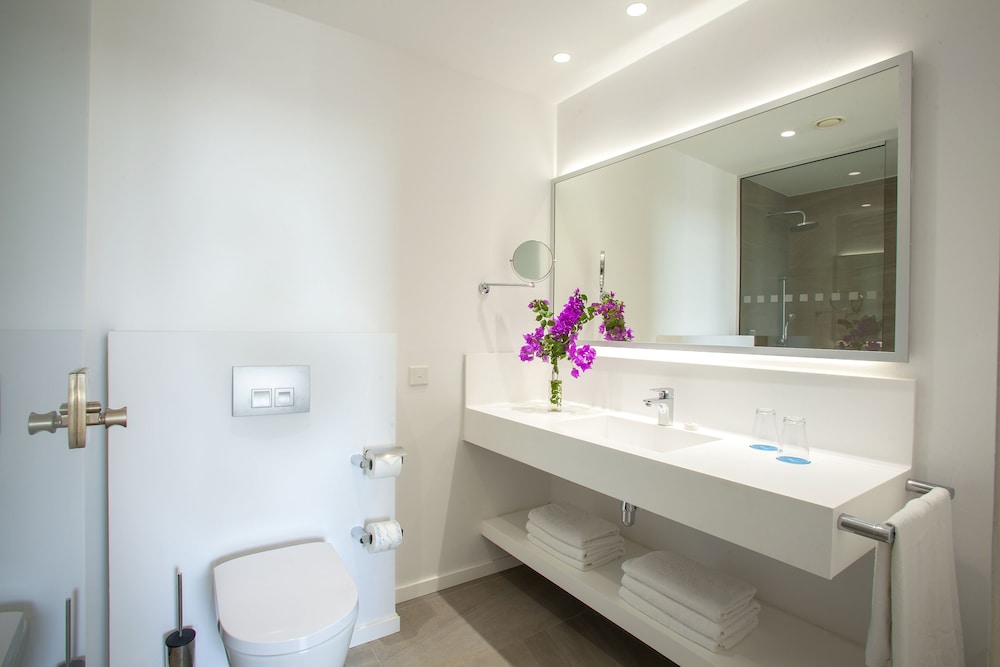 Family Suite (Aegean) - Photo 8