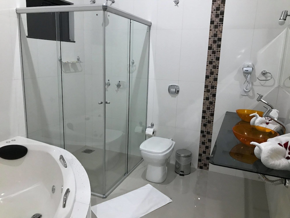 Deluxe Double Room, 1 Double Bed, Non Smoking photo 2