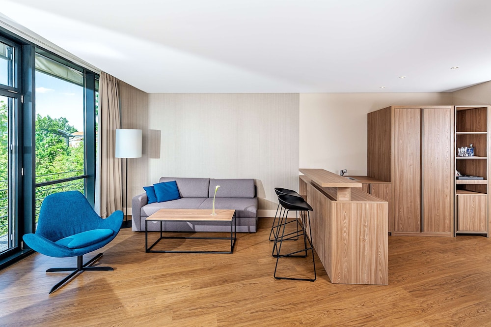 Junior Suite (Extra Bed 3 adults) thumbnail 5
