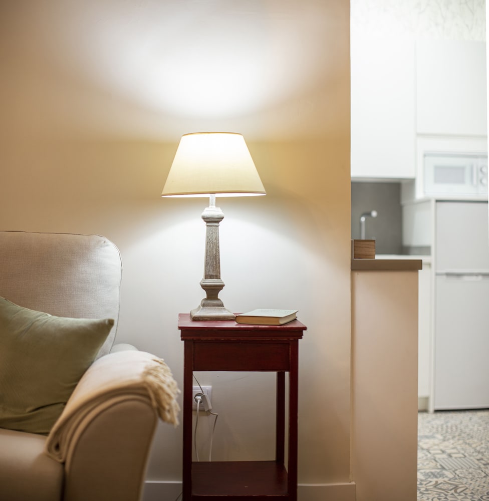Family Apartment, Private Bathroom, Courtyard View (2 Habitaciones) - Photo 8