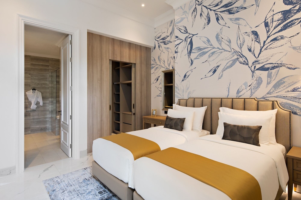 1-Bedroom Graaf Suite - Photo 1