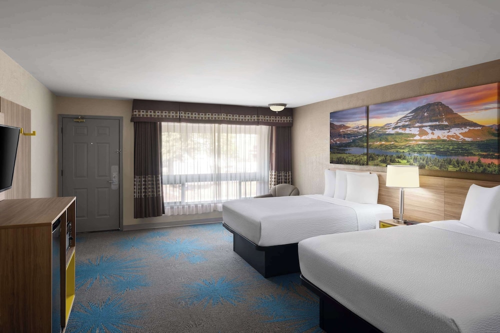 Standard Room, 2 Queen Beds - Photo 1