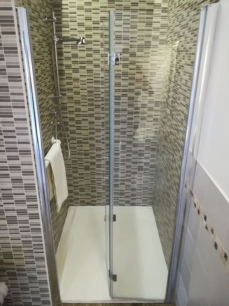 Double Room, Accessible - ENTRY WITH CODE AND KEYPAD AND ONLINE CHECK-IN - Photo 7