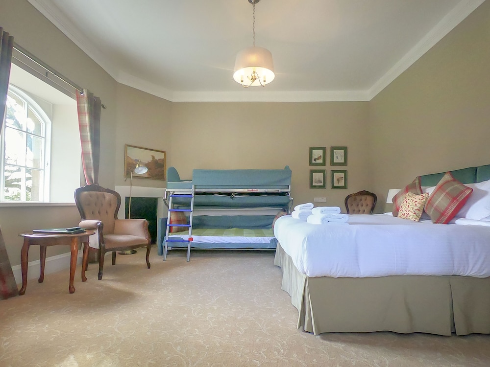 Large Superior Double or Twin Room photo 3