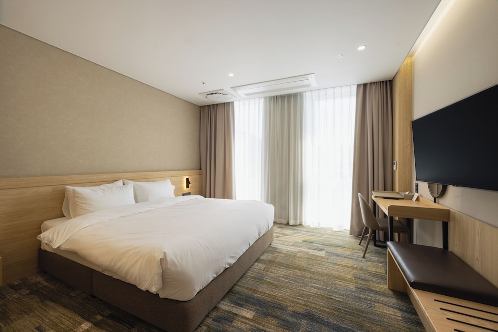 Standard Double Room, Mountain View