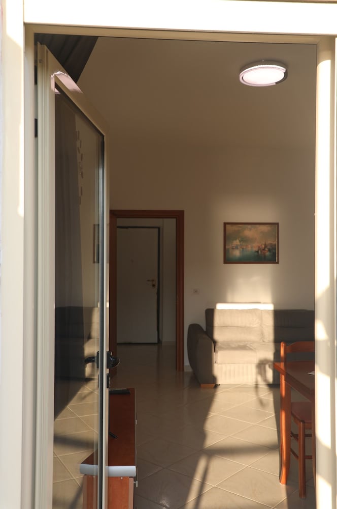 Comfort Apartment, Balcony