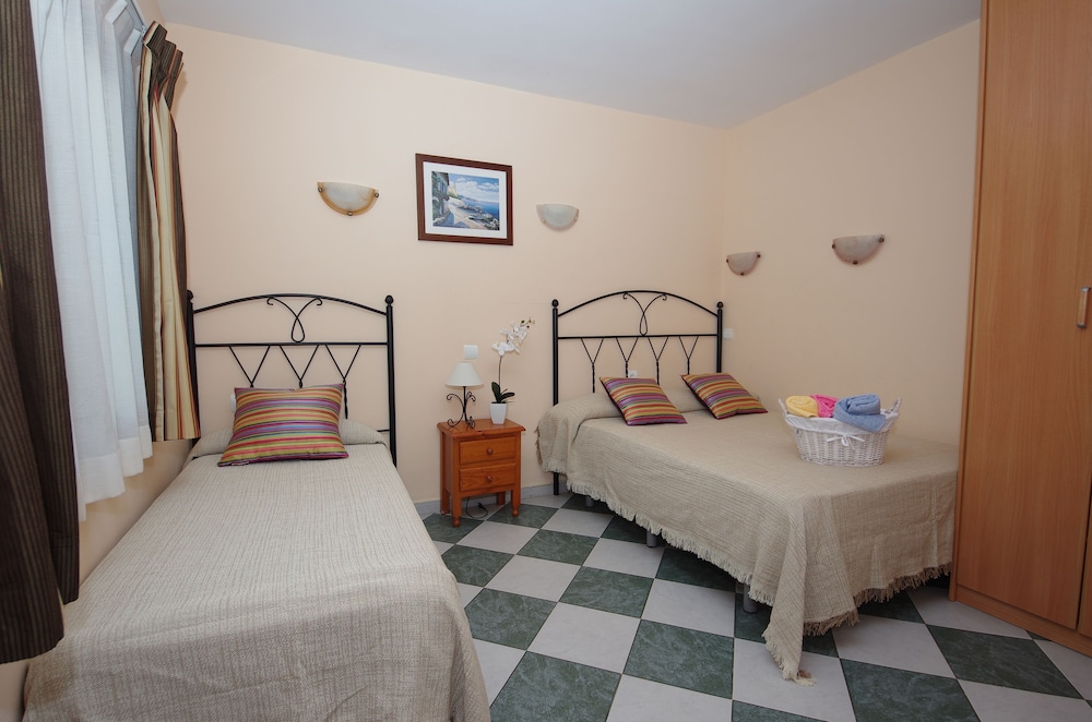 Triple Room, Private Bathroom
