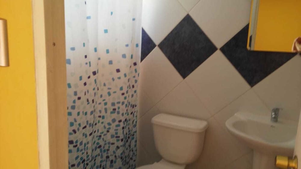 Triple Room, 3 Twin Beds, Private Bathroom (3) photo 3