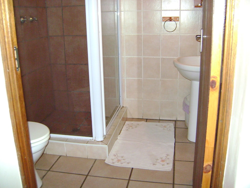 Standard Double Room (1) photo 2
