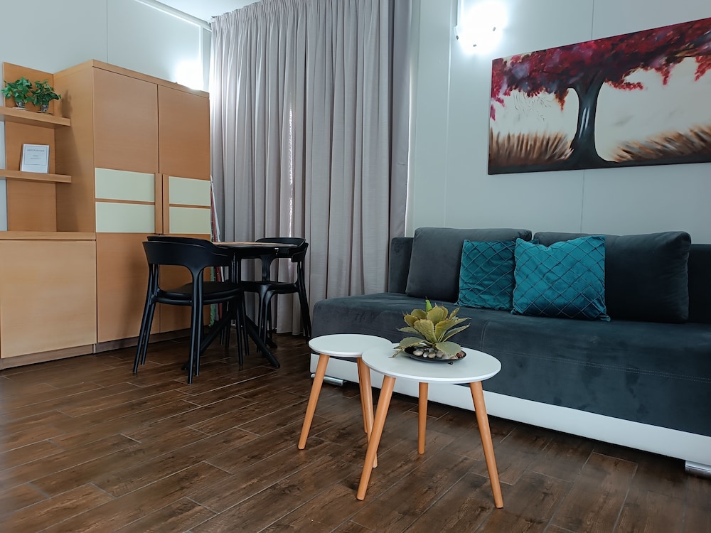 Junior Apartment photo 1