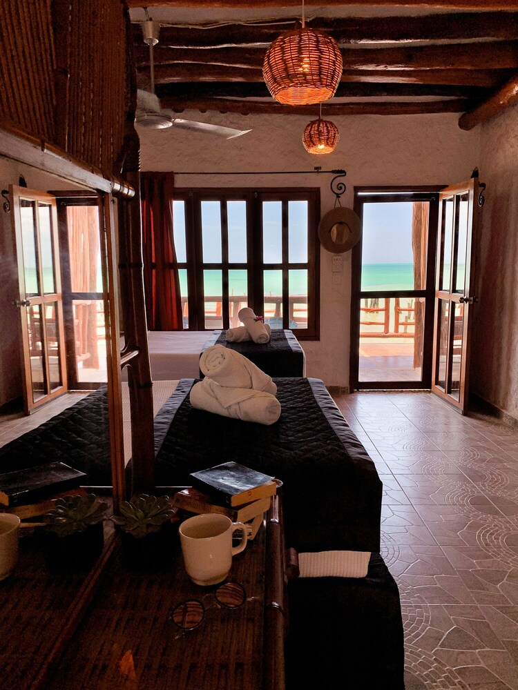 Superior Quadruple Room, Beachfront