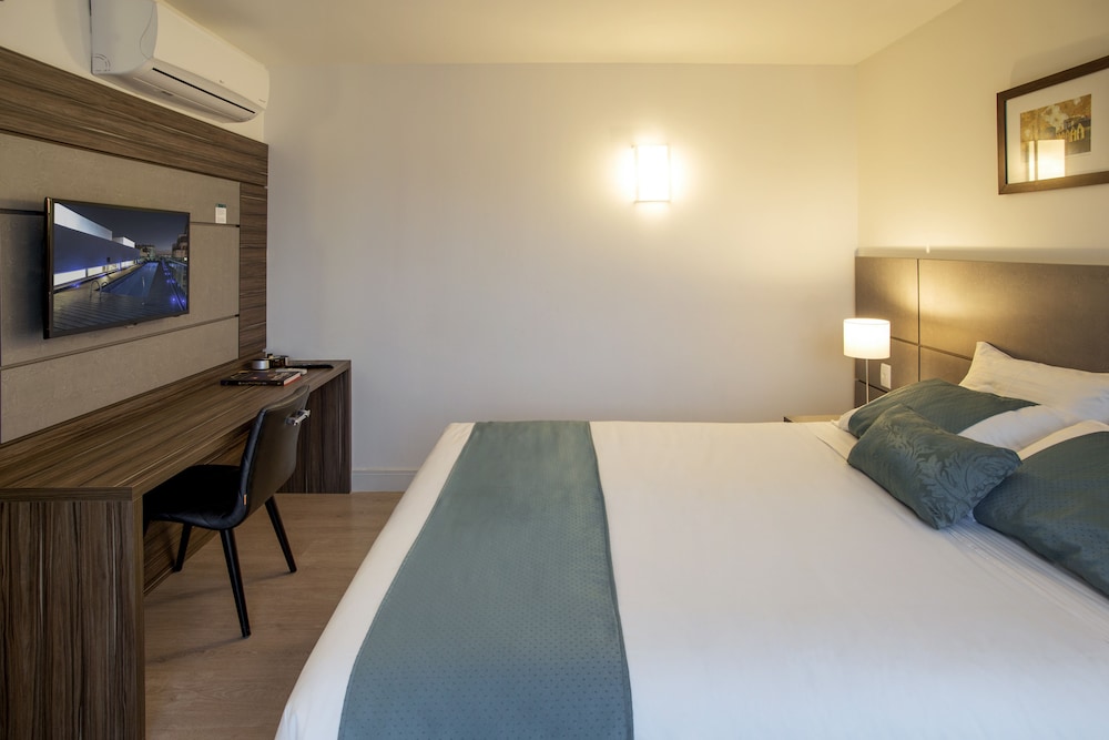Superior Double Room photo 2