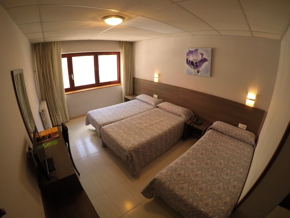 Triple Room photo 3