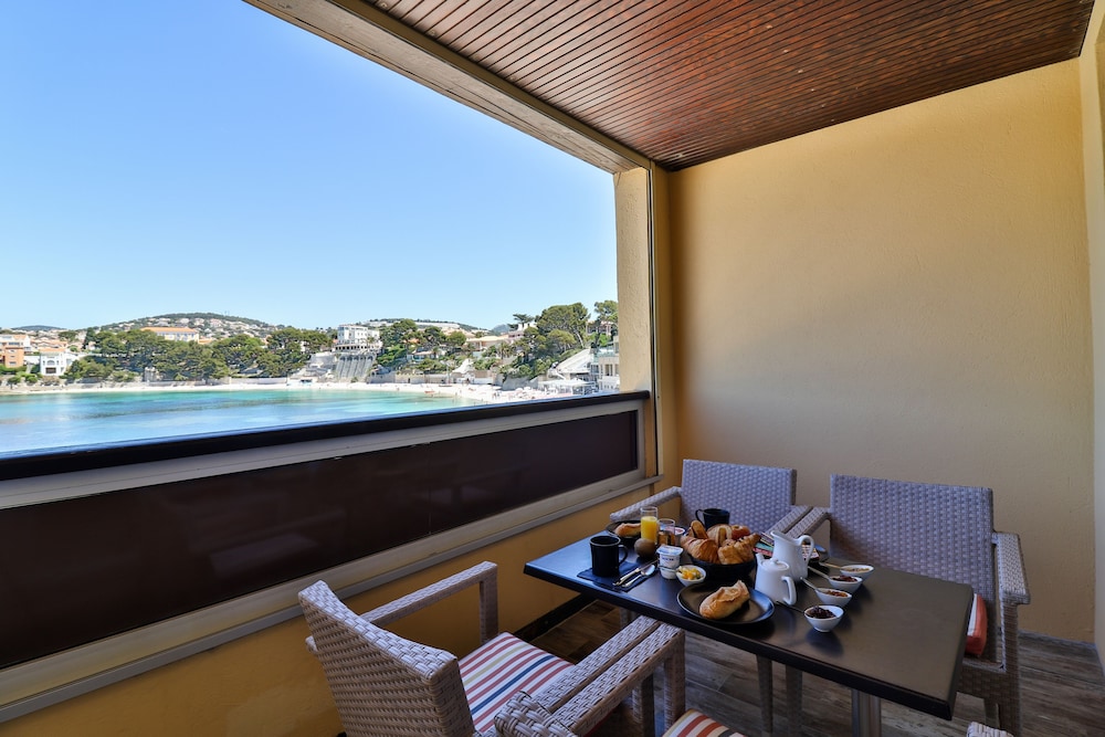 Family Suite, Beach View (Loggia) photo 2