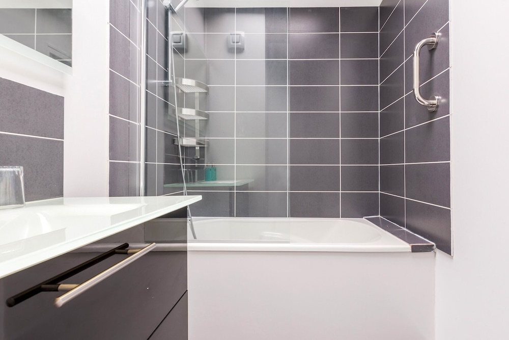 Premium Double Room, Ensuite - Photo 65