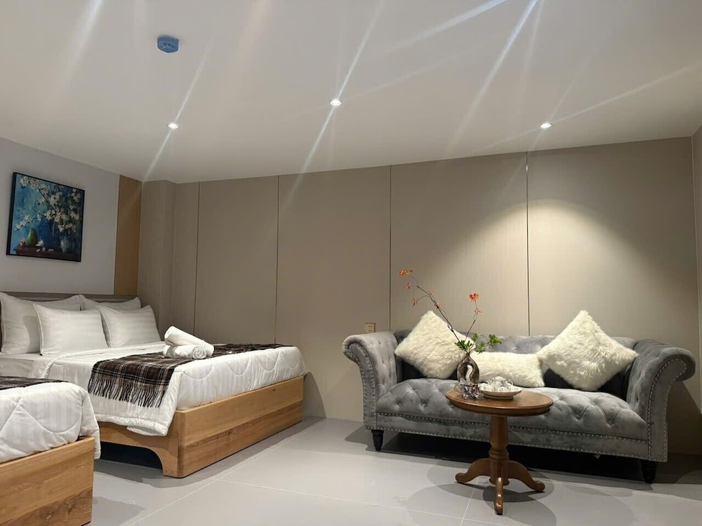 Family Double Room, Multiple Beds photo 3