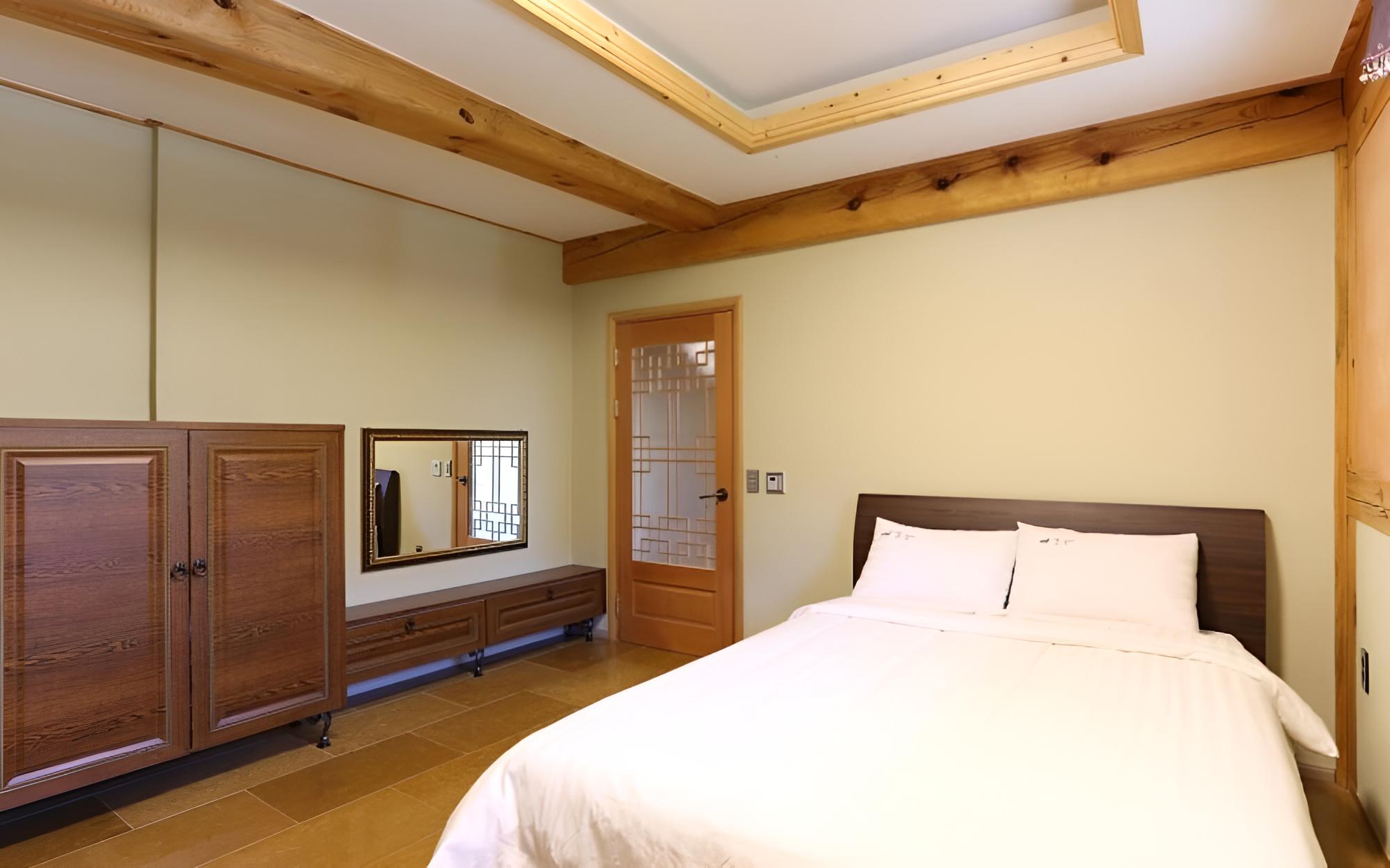 Room (Pass (Bed Room)) photo 1