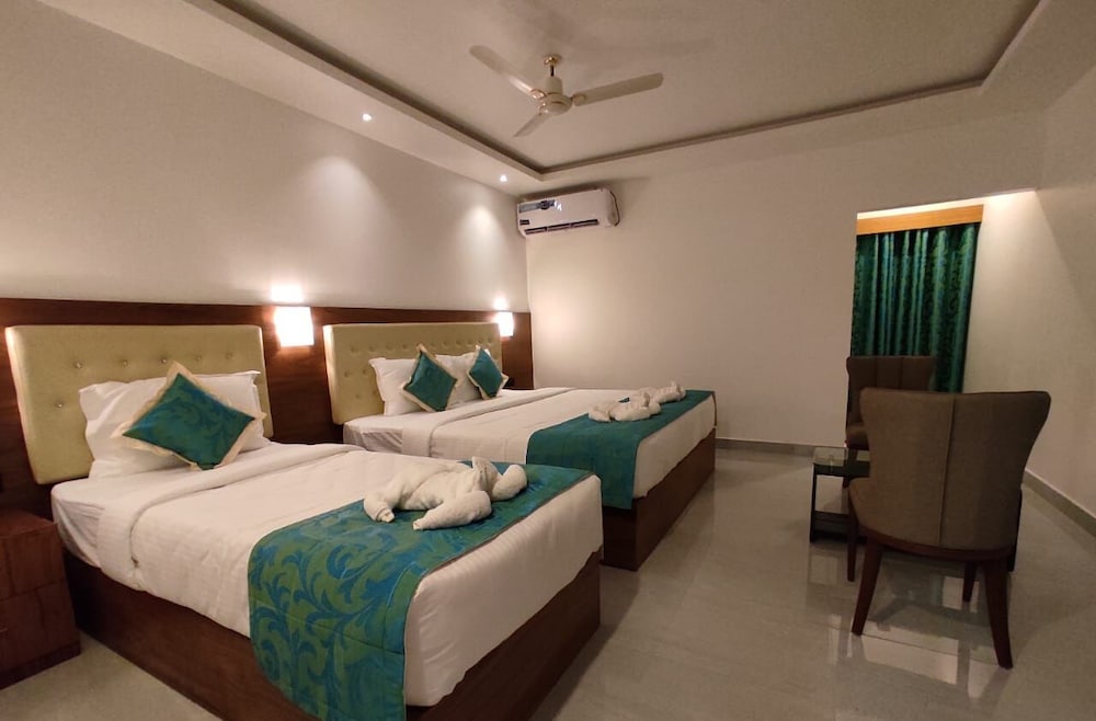 Deluxe Triple Room - Photo 1