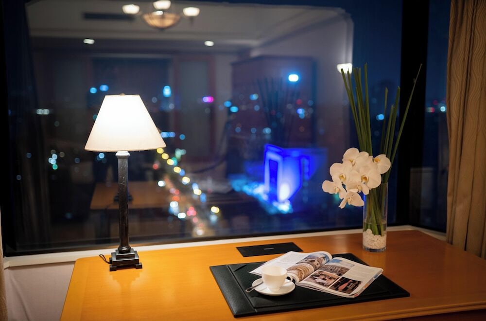 Deluxe Twin Room, City or Park View photo 3